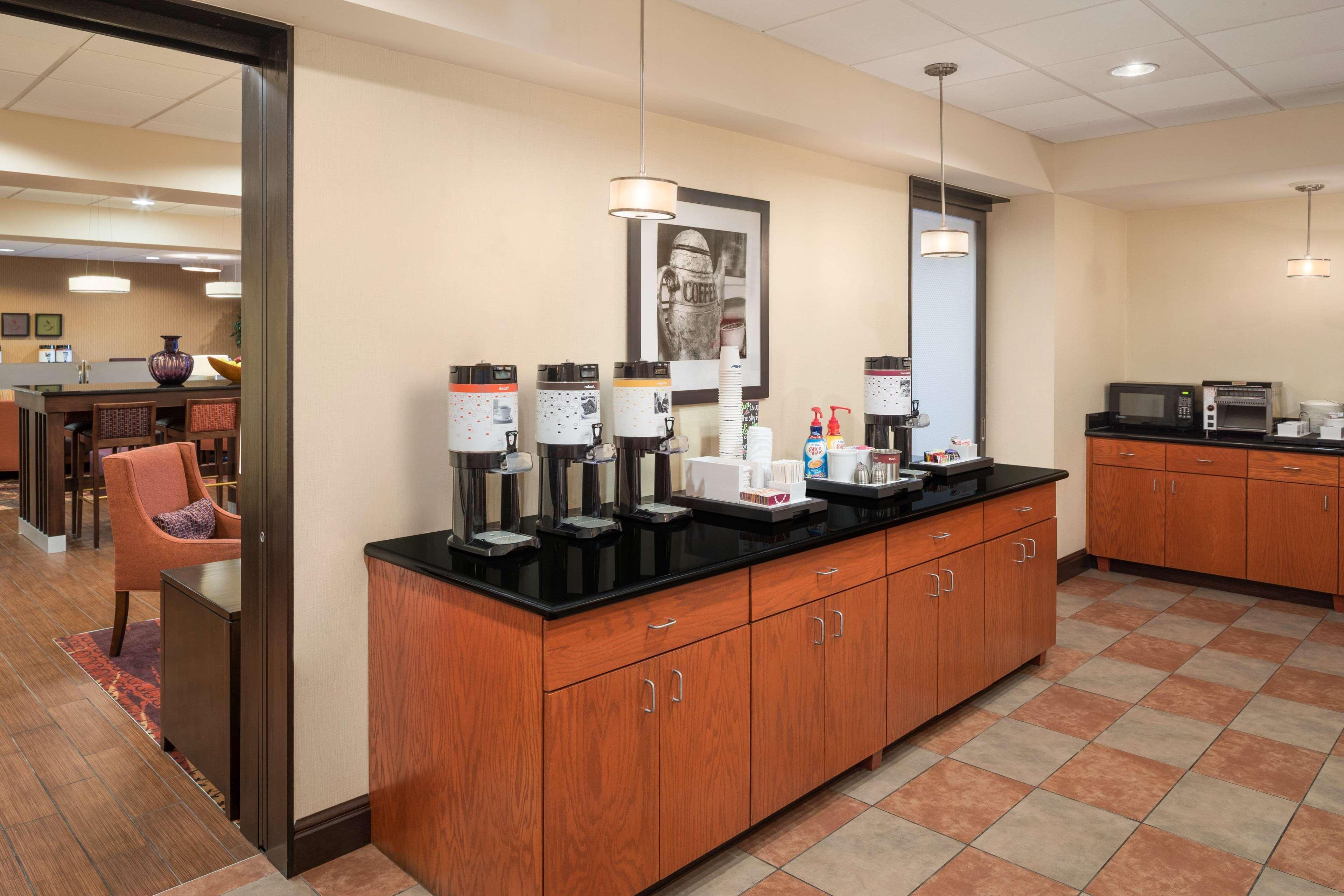 Hampton Inn Belle Vernon Εξωτερικό φωτογραφία