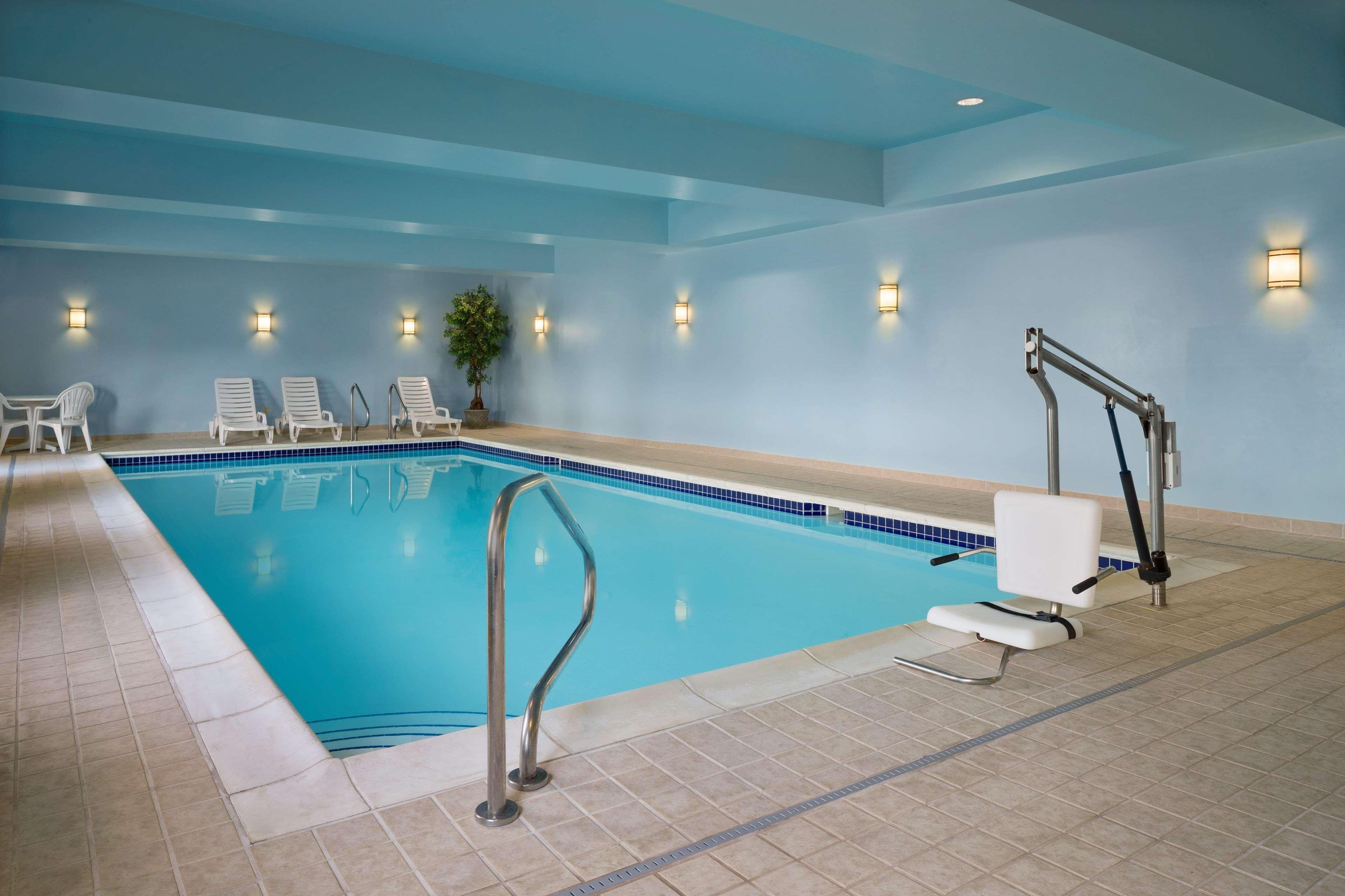 Hampton Inn Belle Vernon Εξωτερικό φωτογραφία